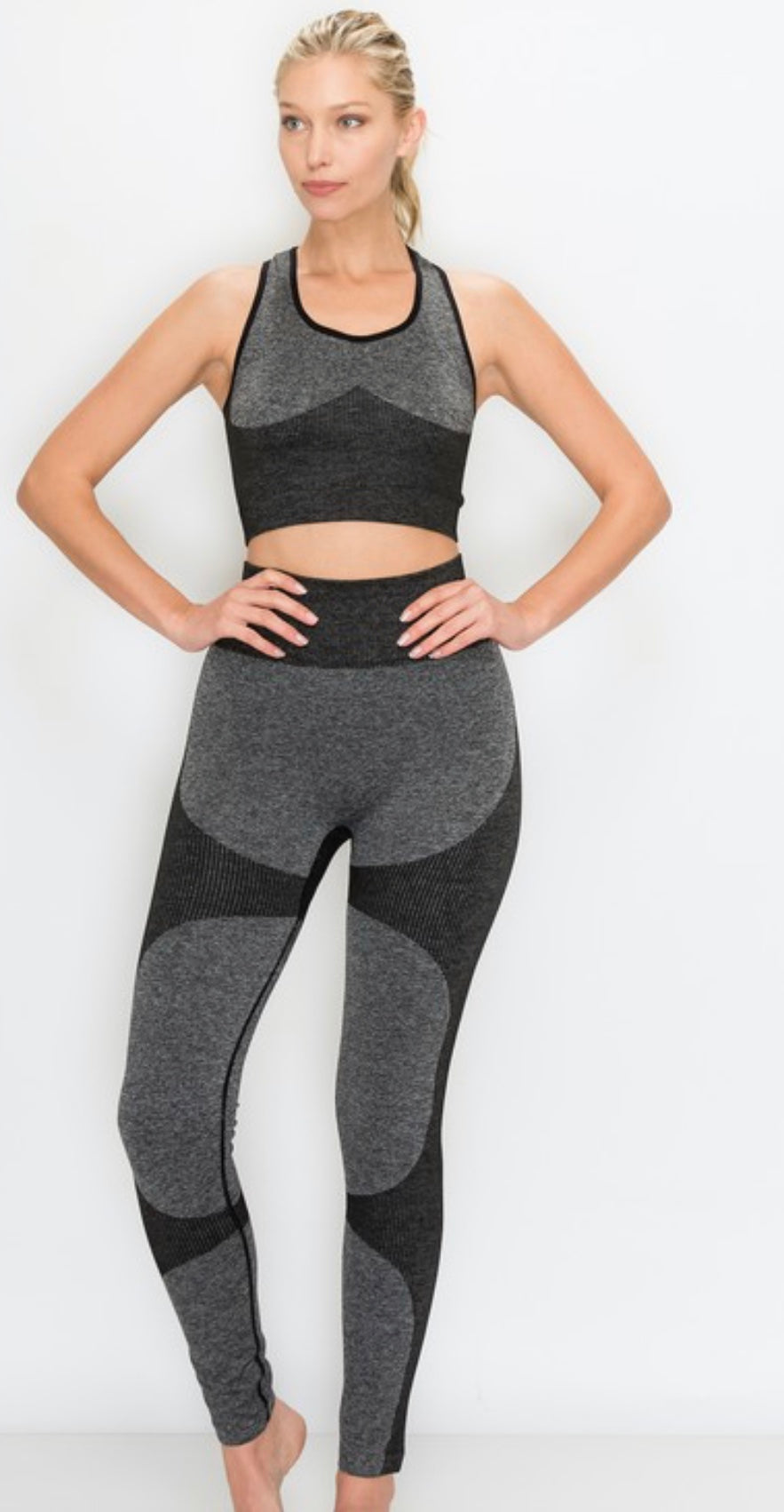 Seamless Sports Bra and Leggings