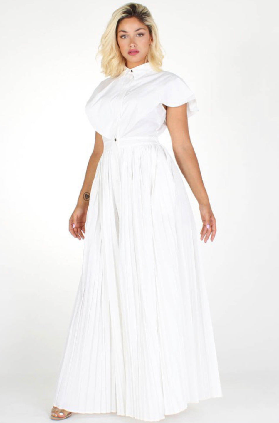 Maxi Pleated Dress With Pockets
