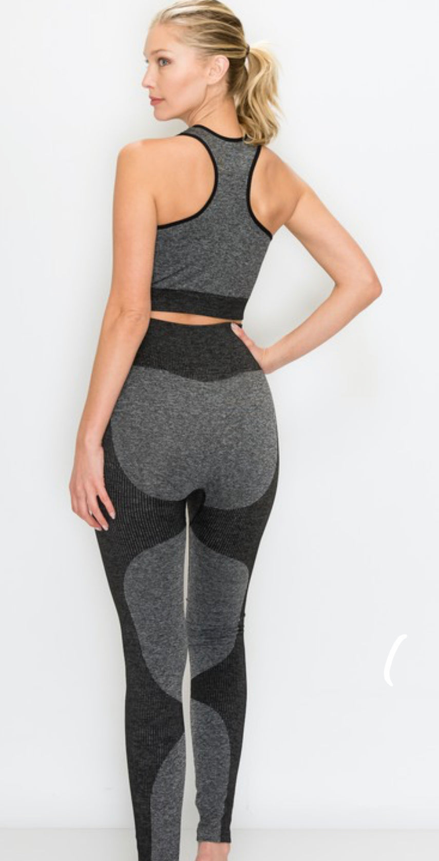 Seamless Sports Bra and Leggings