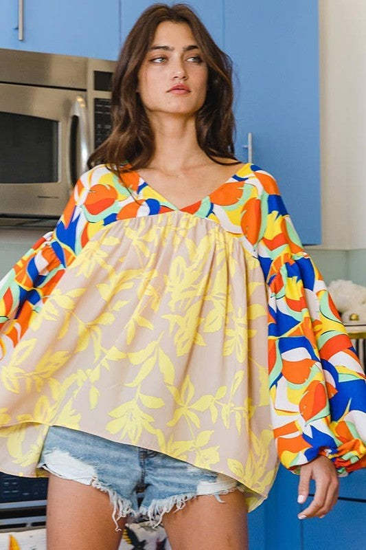 Contrasting Colors Balloon Sleeve Top
